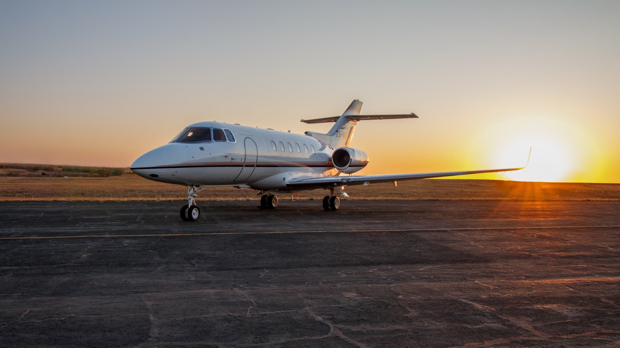 Hawker 900 XP